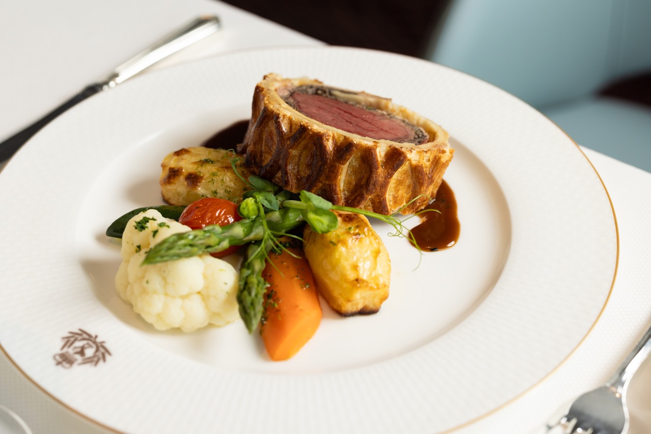 Beef Wellington at Queens Grill